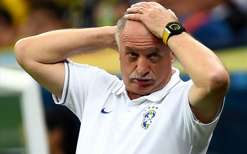 HLV Scolari của ĐT Brazil chính thức từ chức